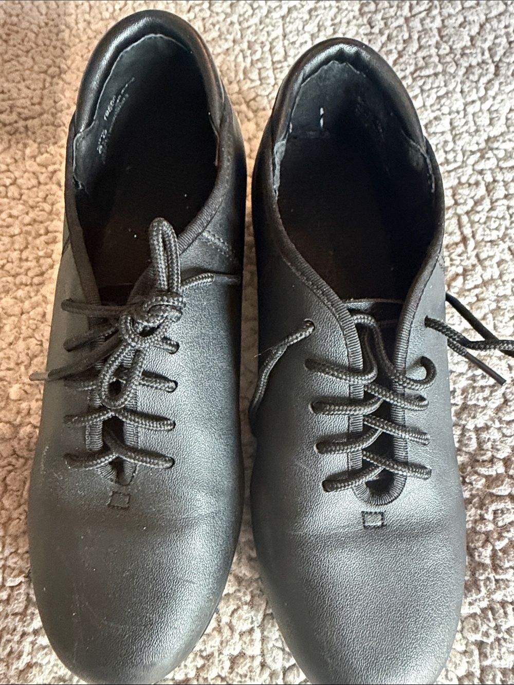 Girls lace up tap shoes